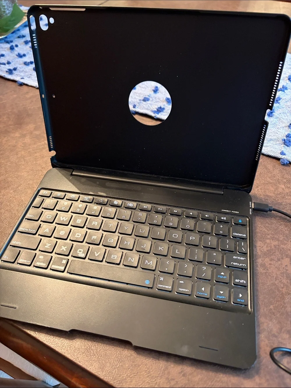 Generic Wireless Bluetooth Keyboard Case for 9.7